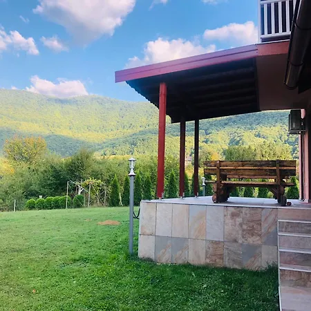 Usivak For Quiet Near Sarajevo#travellerawards2025 别墅 *